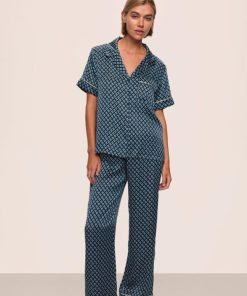 Quaintattire.shop2742626f0e 1