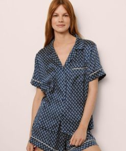 Quaintattire.shopa44fedcb05 1