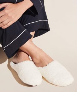 Quaintattire.shopae68ea7d1d 1